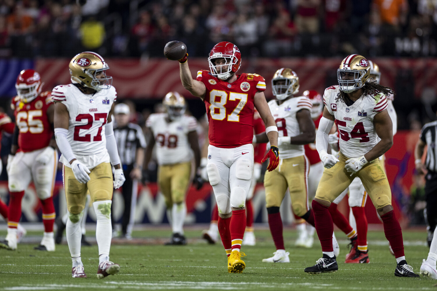 队首次出征 队首次出征